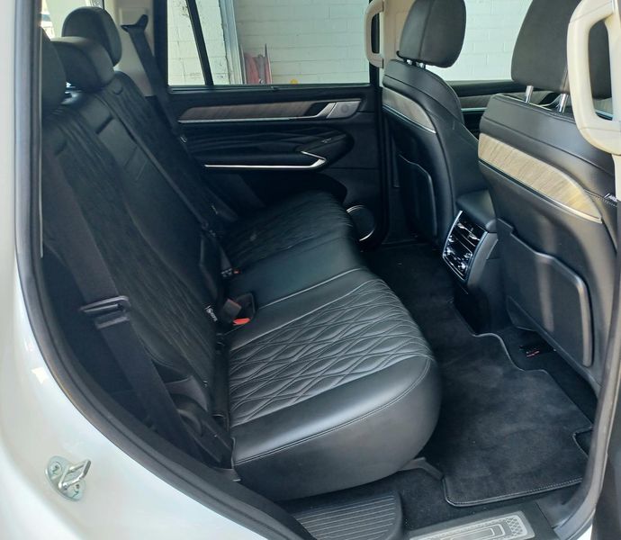 2024 GWM Tank 500 Ultra Hybrid Auto 4WD Photo 26