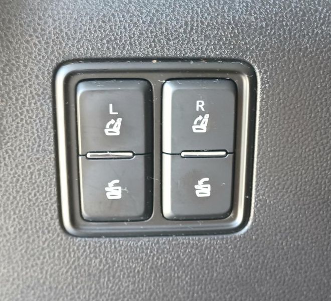 2024 GWM Tank 500 Ultra Hybrid Auto 4WD Photo 32