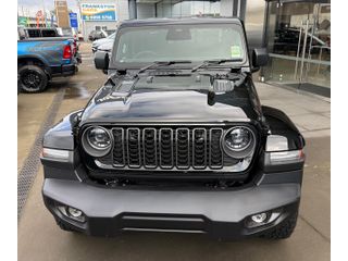 2026  Jeep Gladiator Rubicon Utility (Black) New Car Thumbnail